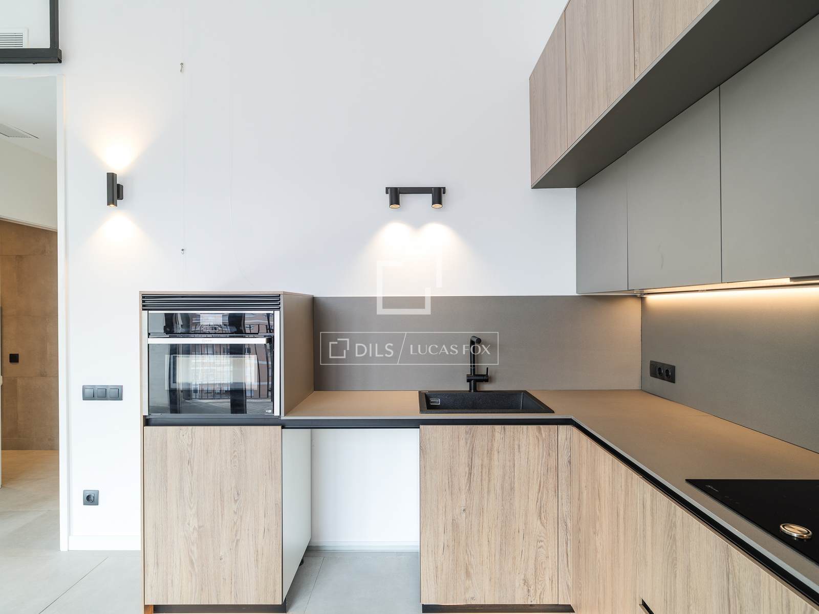Wohnung in Barcelona, Spanien 2 Schlafzimmer, 85 m2 Nr. 192655