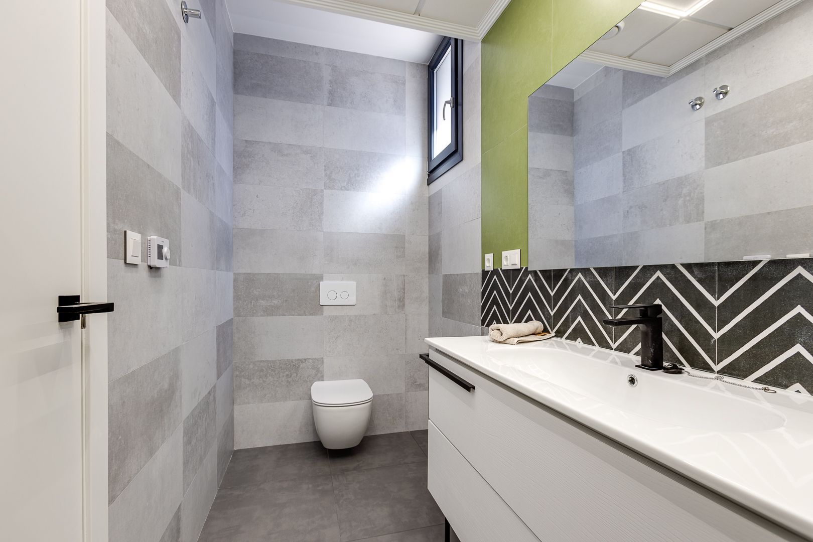 Dom w Torrevieja, Alicante, Hiszpania 4 sypialnie, 210 mkw. nr 95739