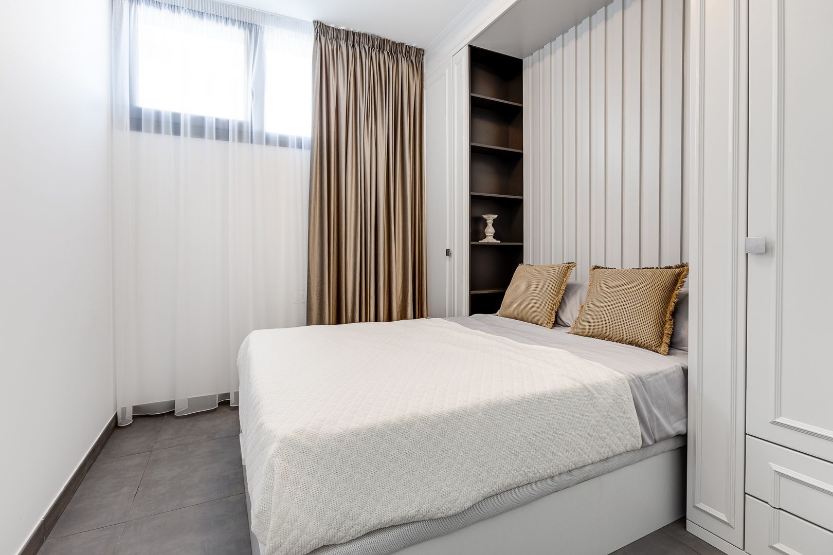 Dom w Torrevieja, Alicante, Hiszpania 4 sypialnie, 210 mkw. nr 95739