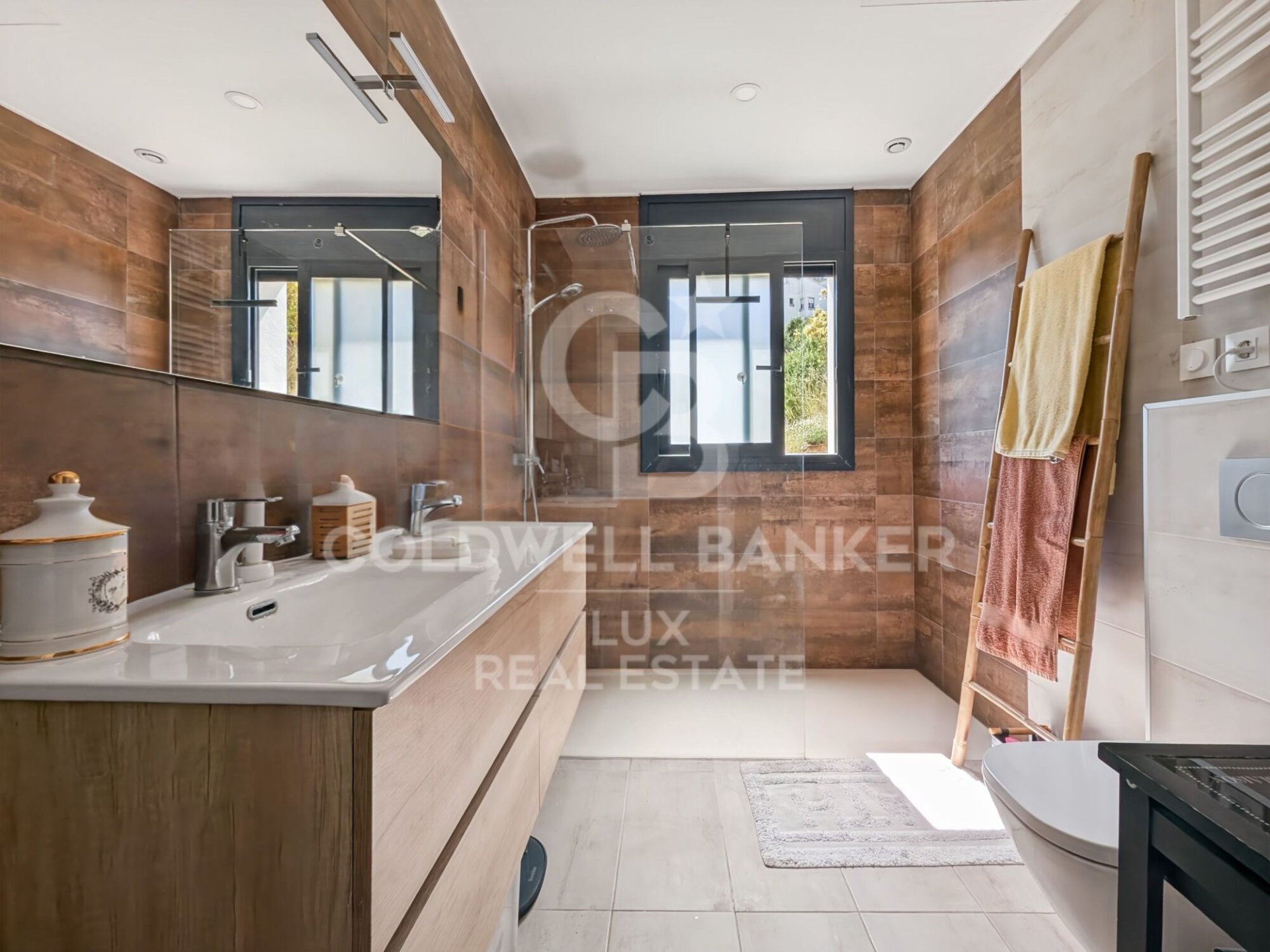 Villa Roses, Girona, Spānijā 3 istabas, 256 m2 Nr. 158869