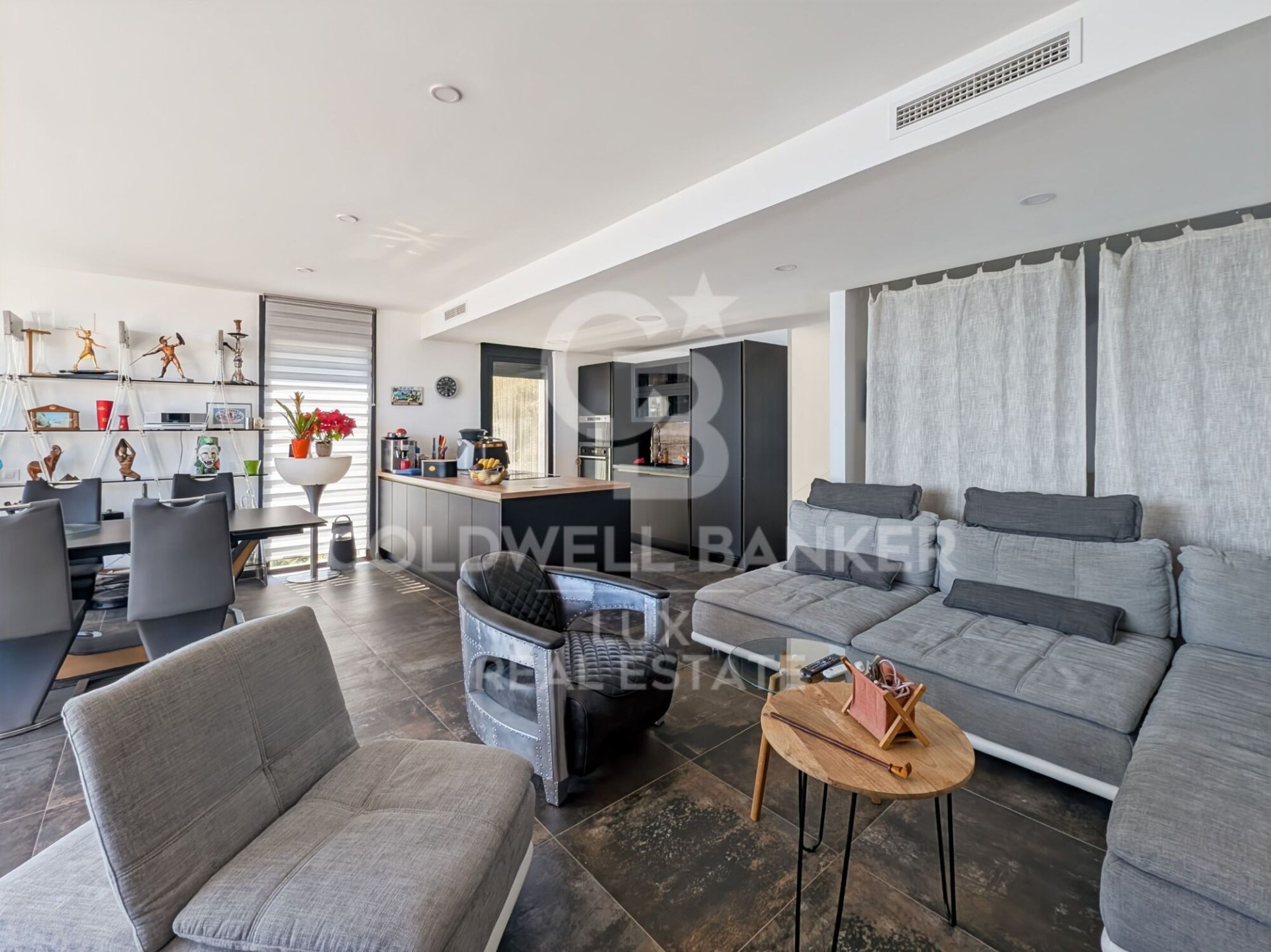 Villa Roses, Girona, Spānijā 3 istabas, 256 m2 Nr. 158869