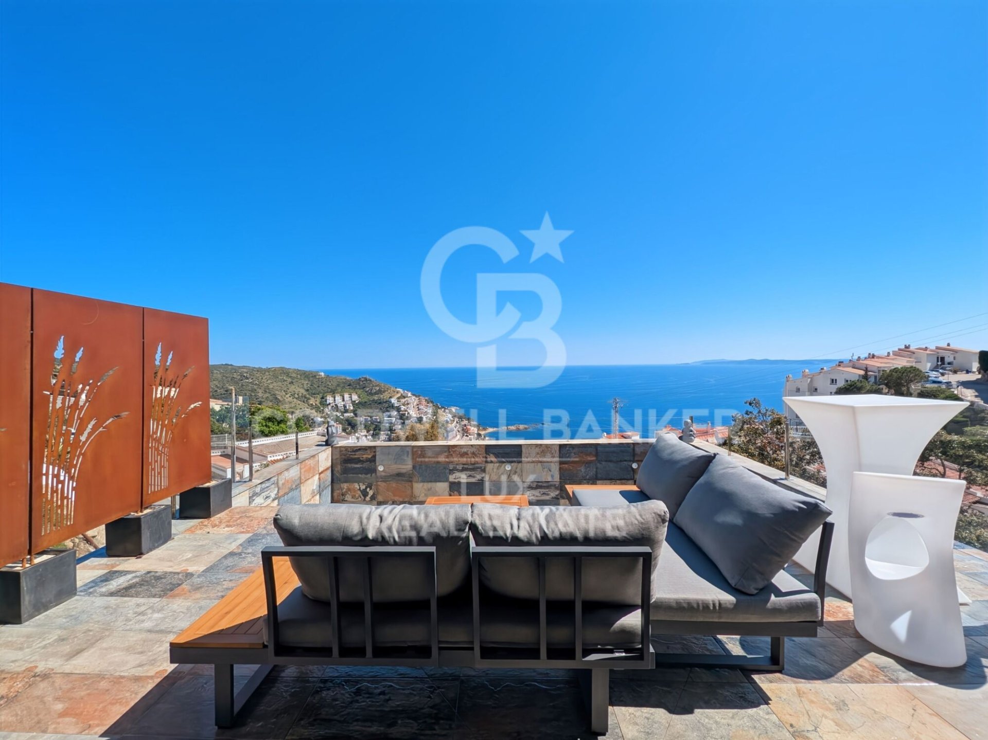 Villa Roses, Girona, Spānijā 3 istabas, 256 m2 Nr. 158869