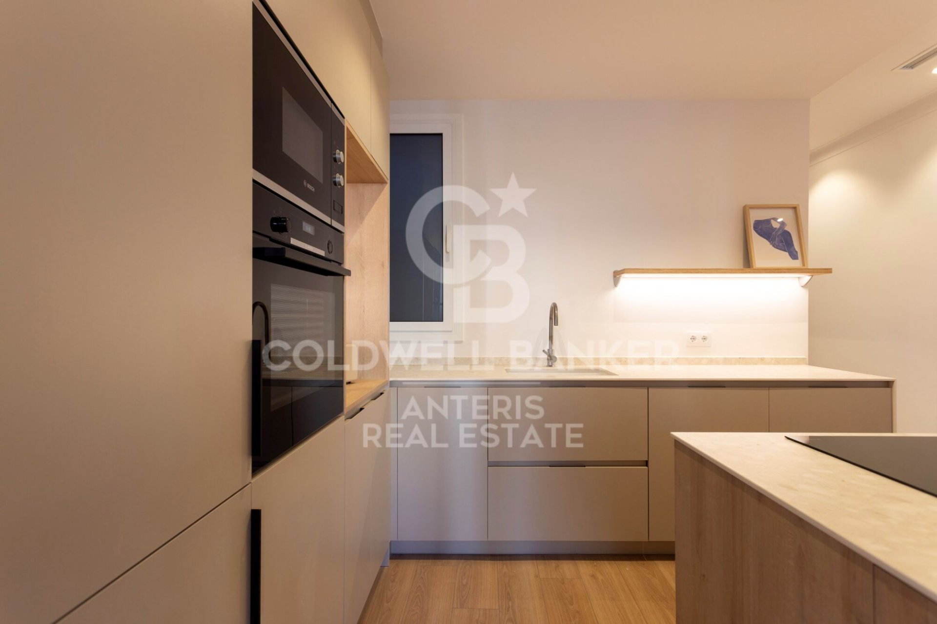 Dzīvoklis Barcelona, Spānijā 3 istabas, 117 m2 Nr. 156979