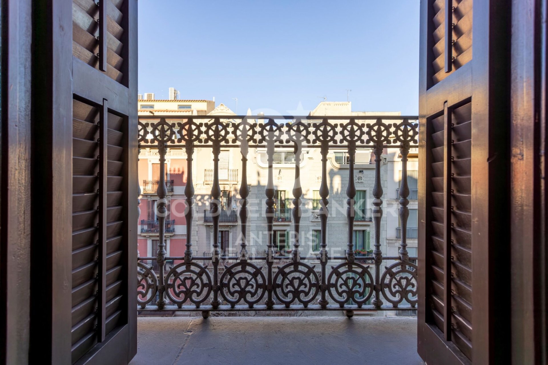 Dzīvoklis Barcelona, Spānijā 3 istabas, 117 m2 Nr. 156979