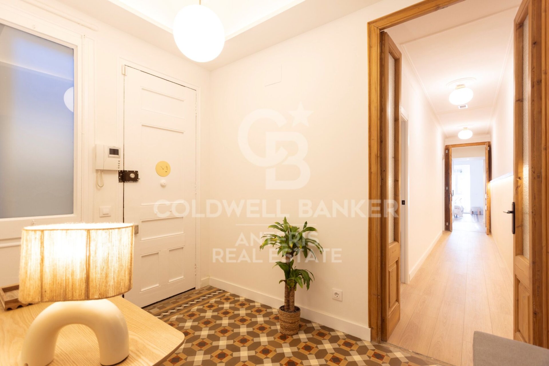 Dzīvoklis Barcelona, Spānijā 3 istabas, 117 m2 Nr. 156979