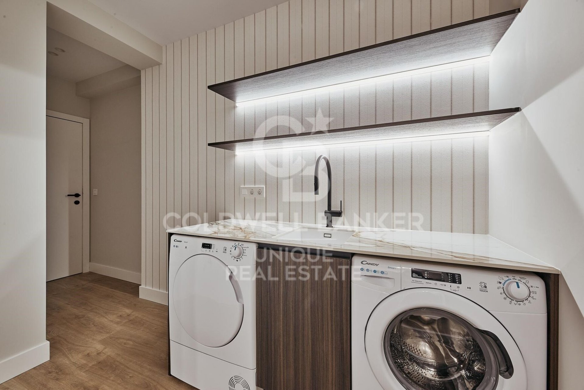 Квартира в Мадрид, Испания 3 спальни, 152м2 №156978