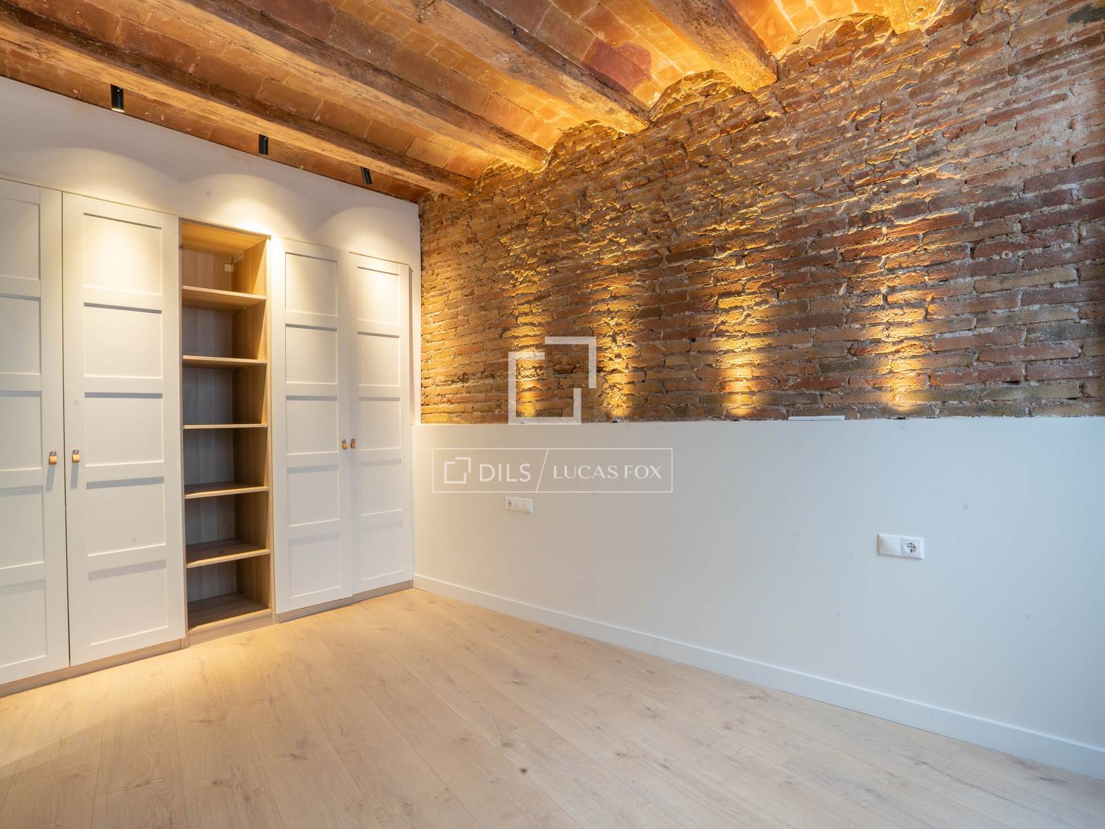 Dzīvoklis Barcelona, Spānijā 2 istabas, 83 m2 Nr. 192826