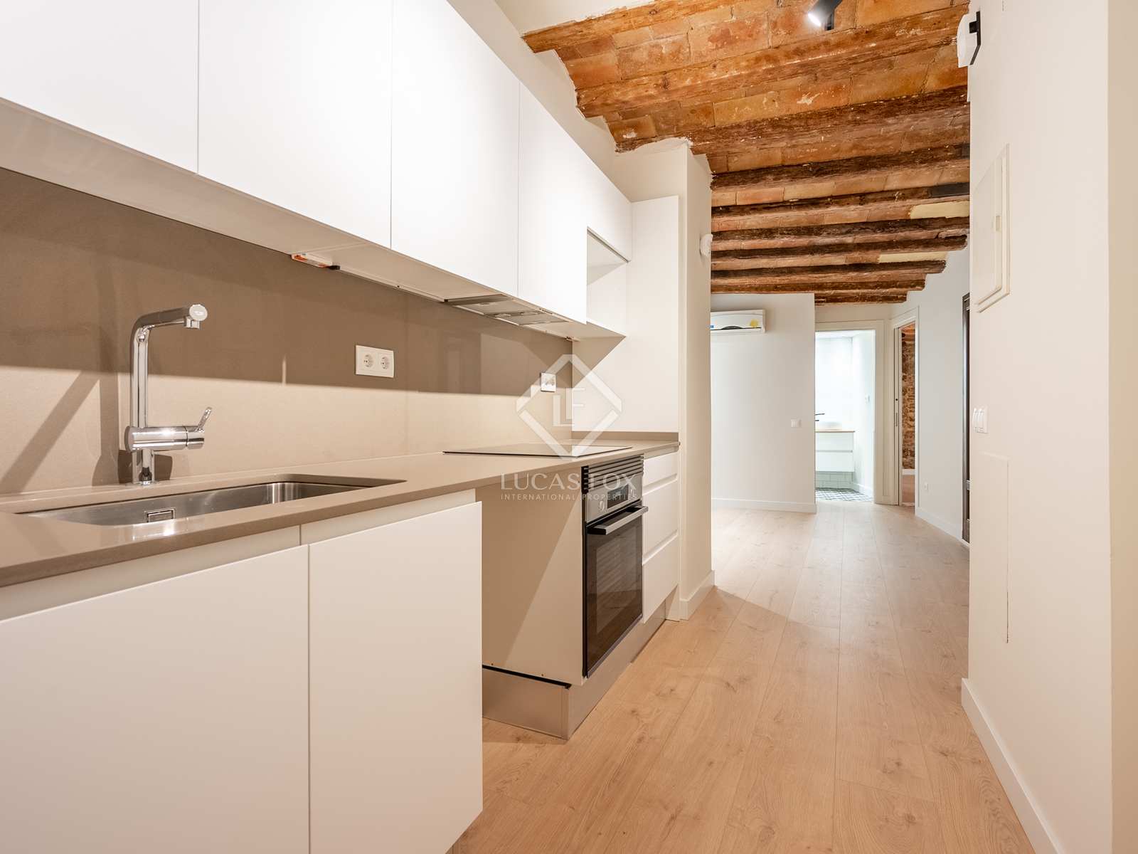 Dzīvoklis Barcelona, Spānijā 2 istabas, 83 m2 Nr. 192826