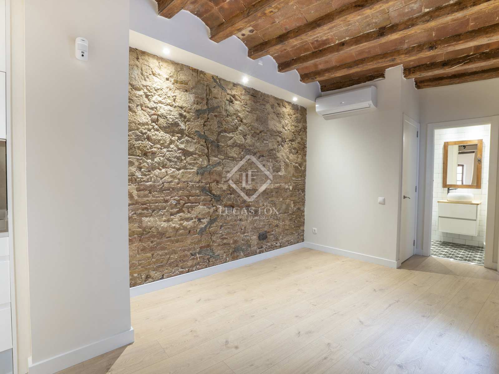 Dzīvoklis Barcelona, Spānijā 2 istabas, 83 m2 Nr. 192826