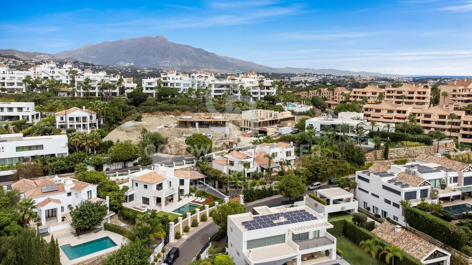 Huvila Benahavis, Malaga, Espanja 4 makuuhuonetta, 334 m2 No. 157716