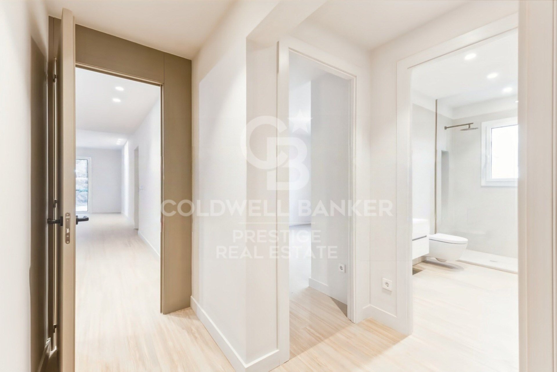 Apartamento en Barcelona, España 4 dormitorios, 169 m2 No. 157712