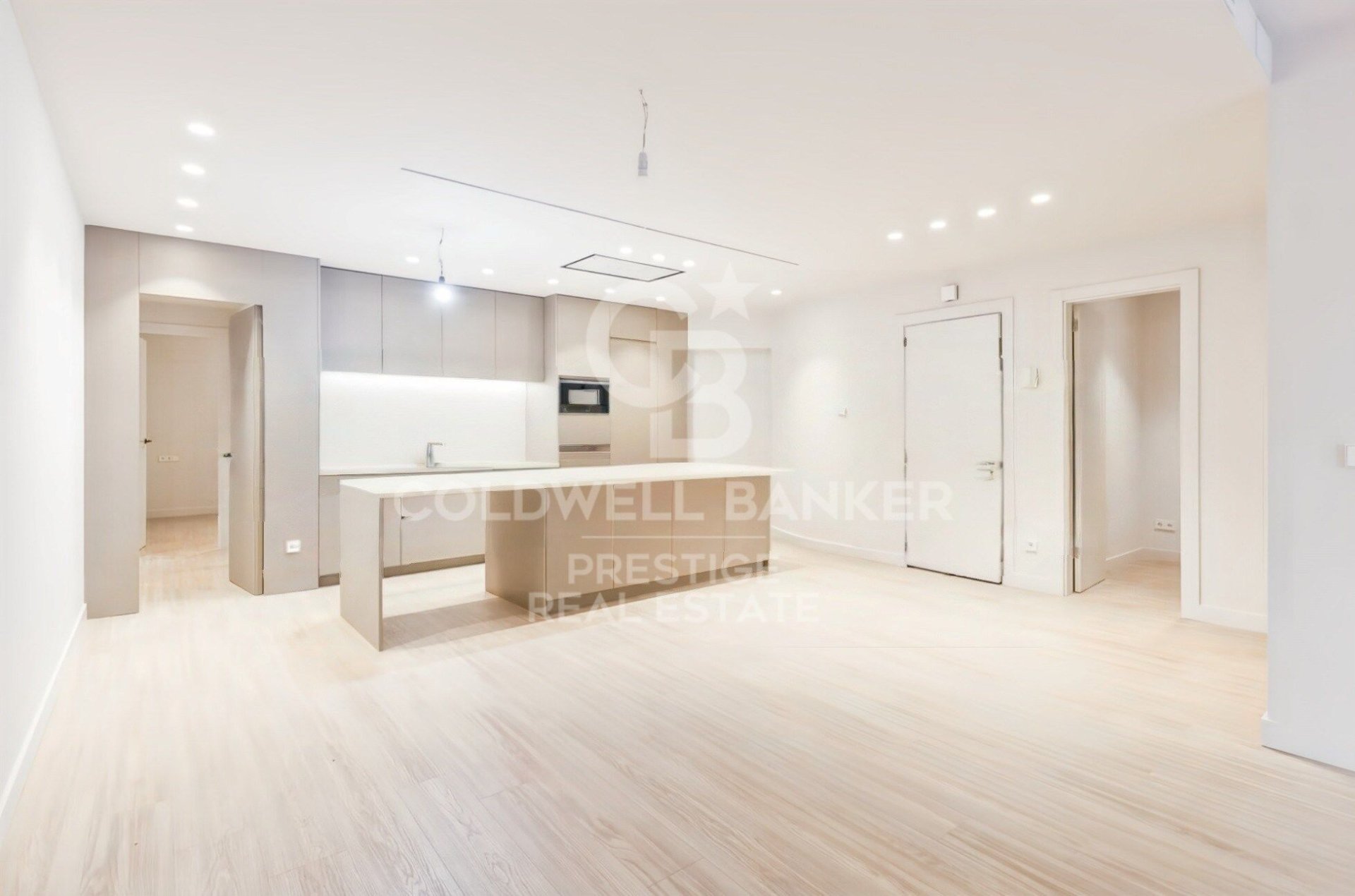 Apartamento en Barcelona, España 4 dormitorios, 169 m2 No. 157712