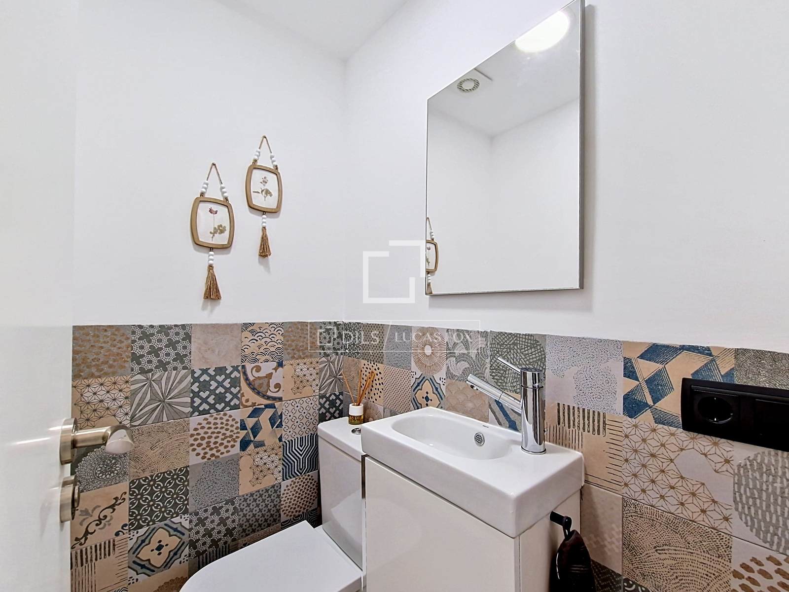 Huoneisto Vilanova i la Geltru, Barcelona, Espanja 2 makuuhuonetta, 108 m2 No. 166774