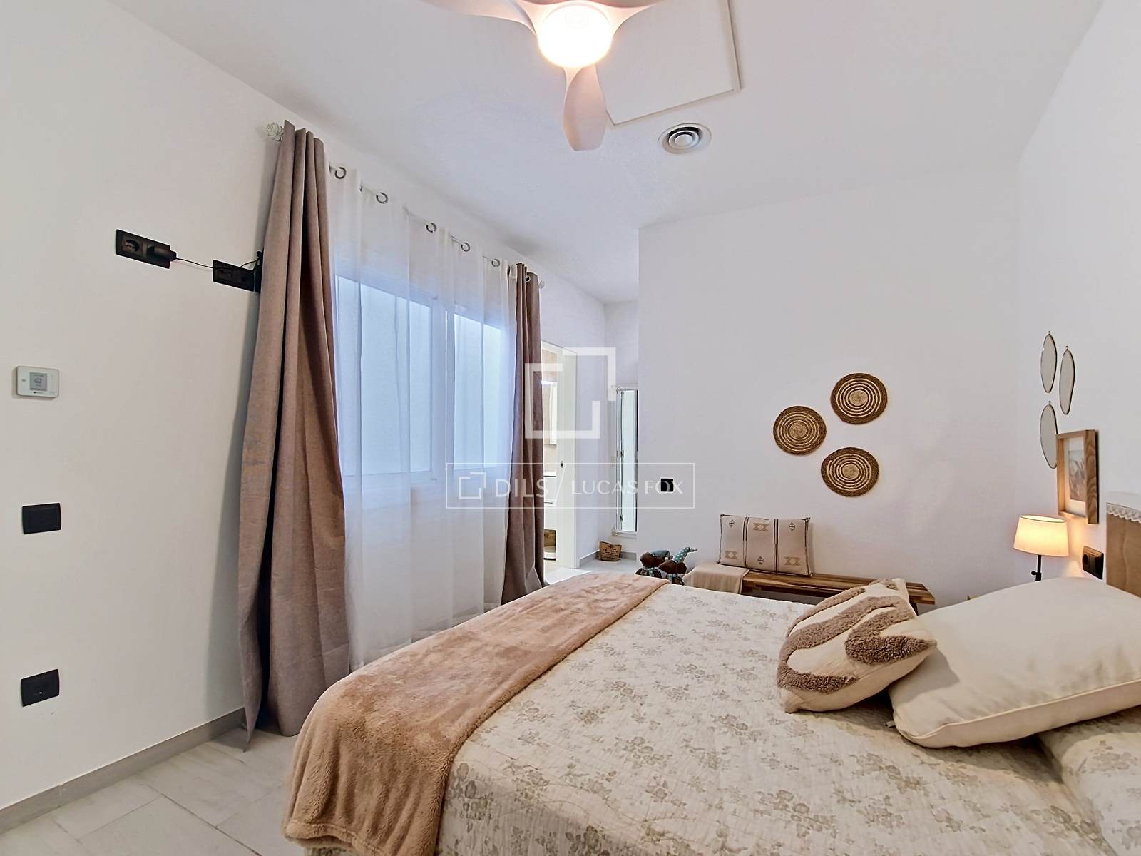 Huoneisto Vilanova i la Geltru, Barcelona, Espanja 2 makuuhuonetta, 108 m2 No. 166774