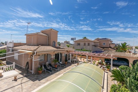 Villa Cabo Roig, Alicante, Spānijā 158 m2 Nr. 168094