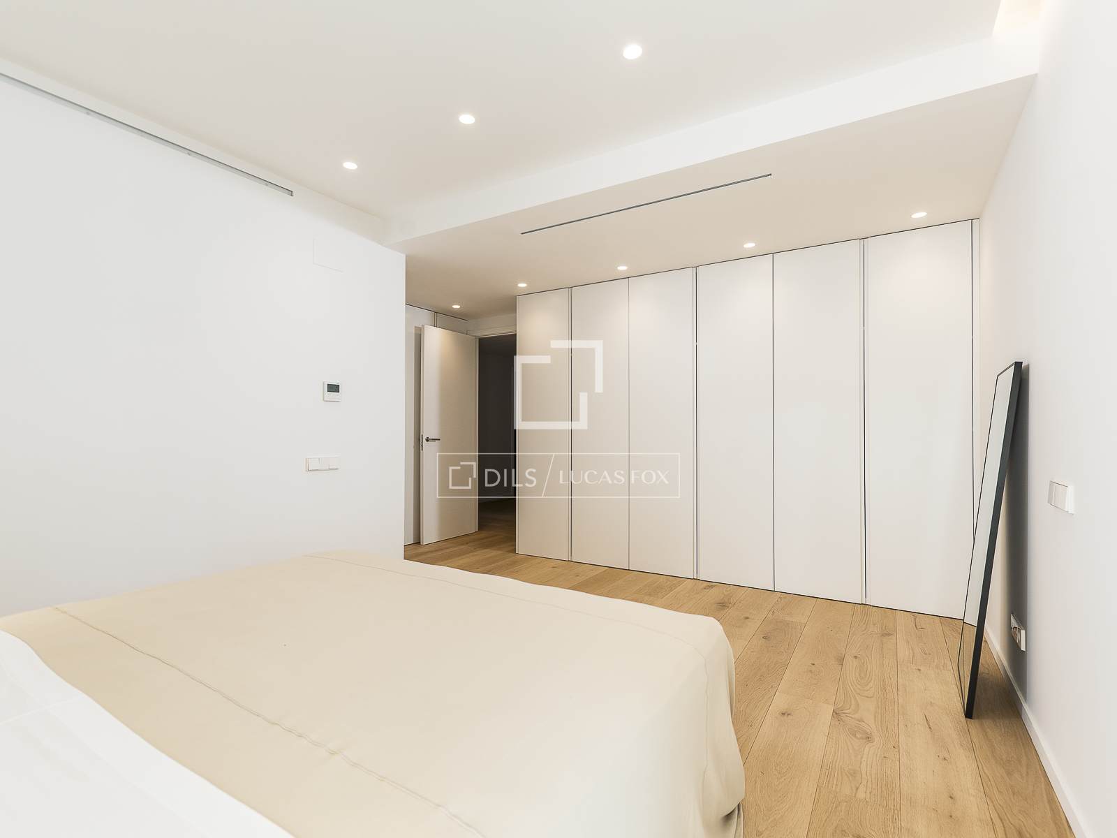 Wohnung in Barcelona, Spanien 5 Schlafzimmer, 273 m2 Nr. 150841