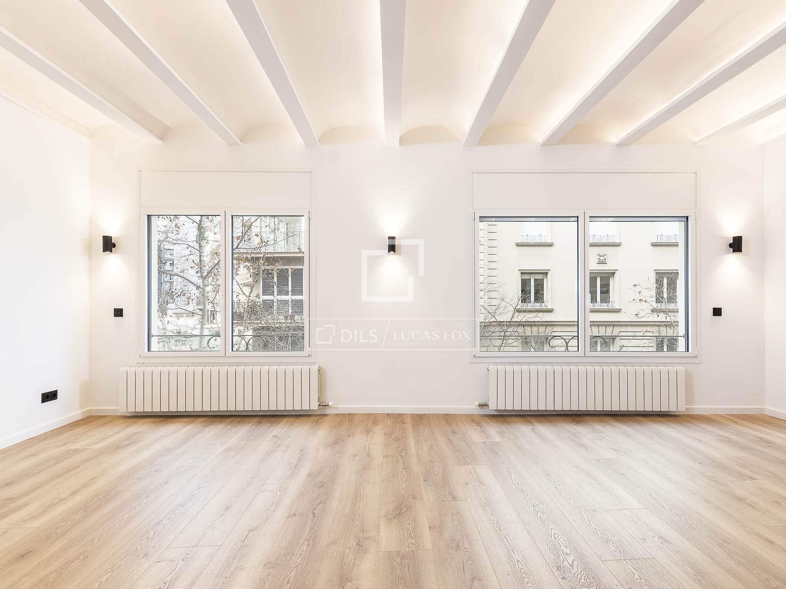 Appartamento a Barcelona, Spagna 3 camere da letto, 152 mq. N° 150840