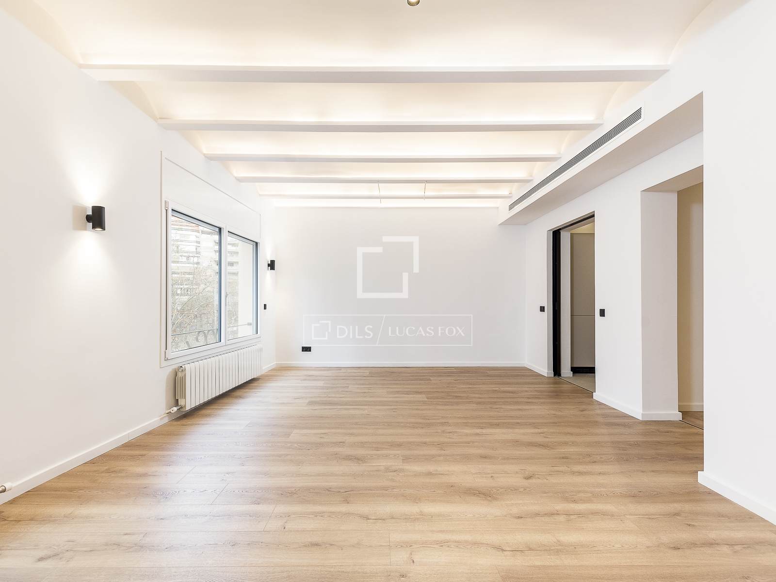 Appartamento a Barcelona, Spagna 3 camere da letto, 152 mq. N° 150840