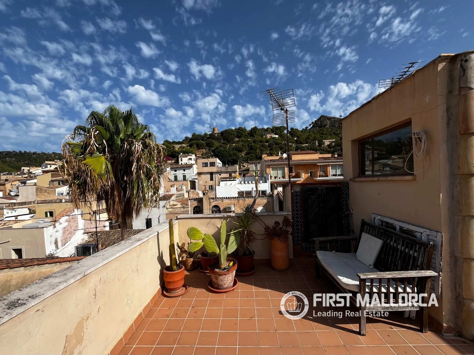 Apartment in Andratx, Mallorca, Spain 2 bedrooms, 70 sq.m. No. 192412