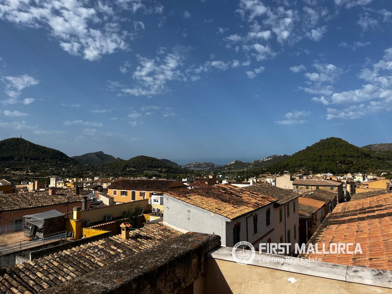 Apartment in Andratx, Mallorca, Spain 2 bedrooms, 70 sq.m. No. 192412