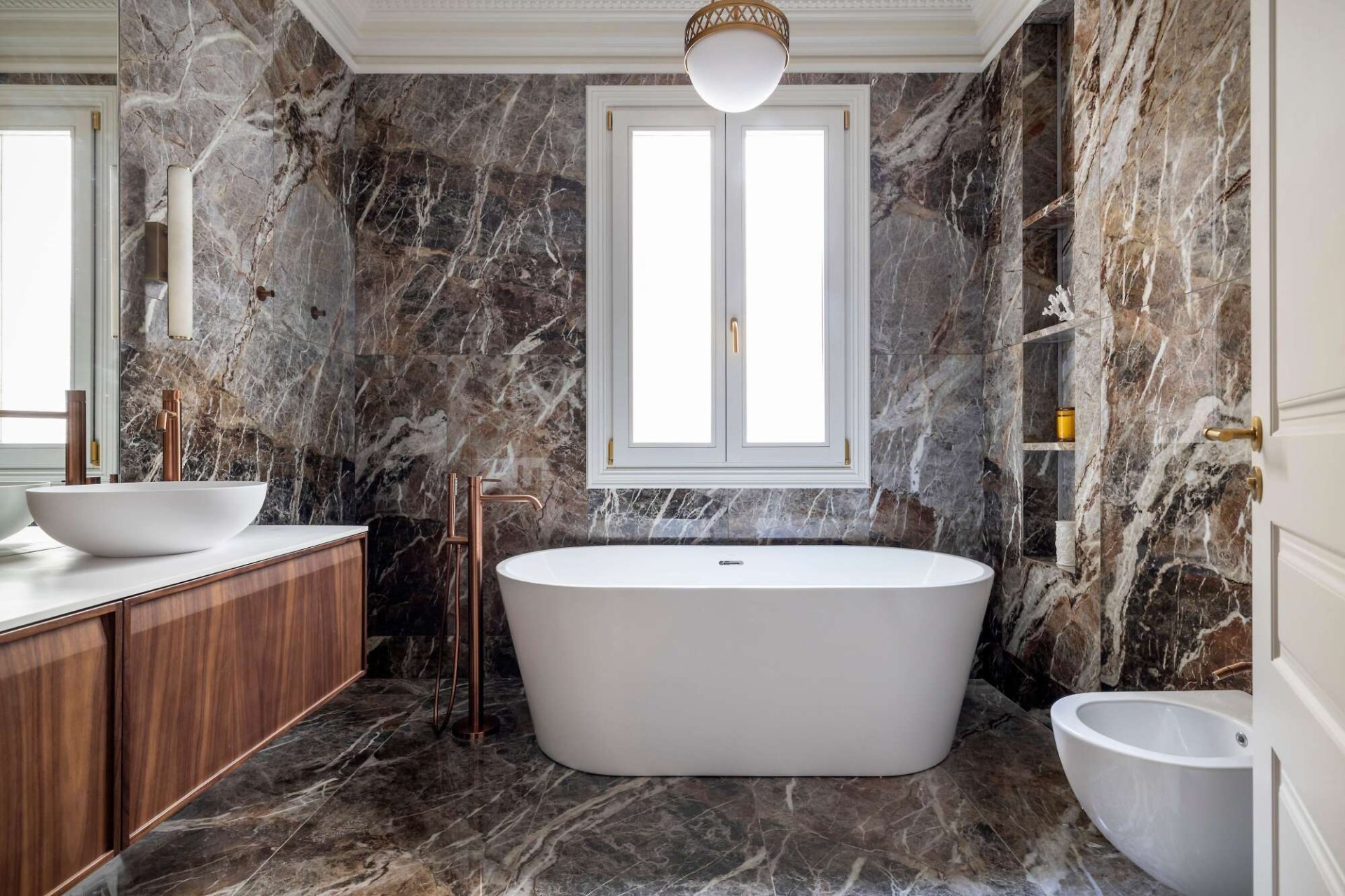 Apartamento en Eixample, Barcelona, España 3 dormitorios, 198 m2 No. 180875