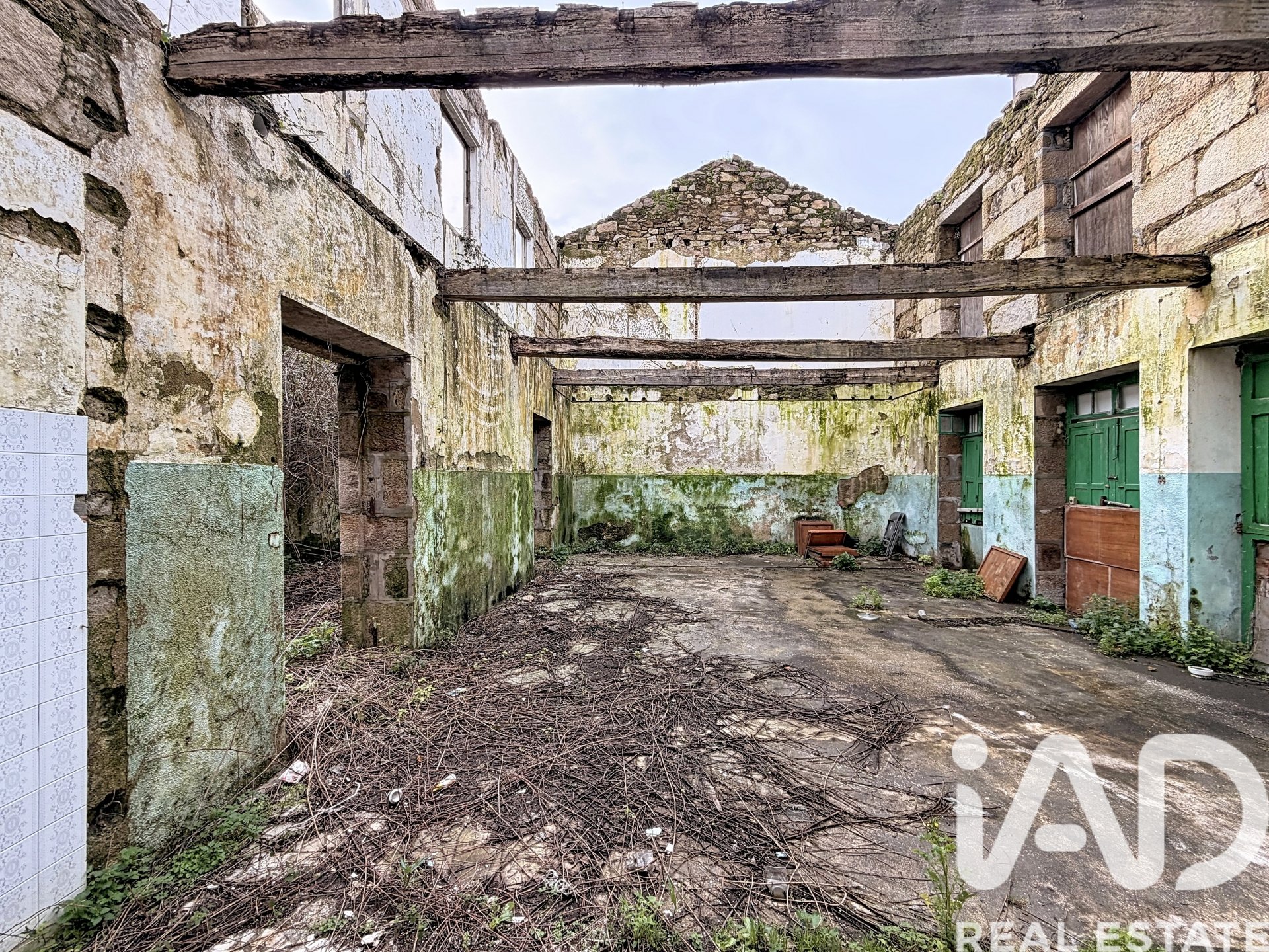 Rindu māja Cambados, Pontevedra, Spānijā 6 istabas, 261 m2 Nr. 173133