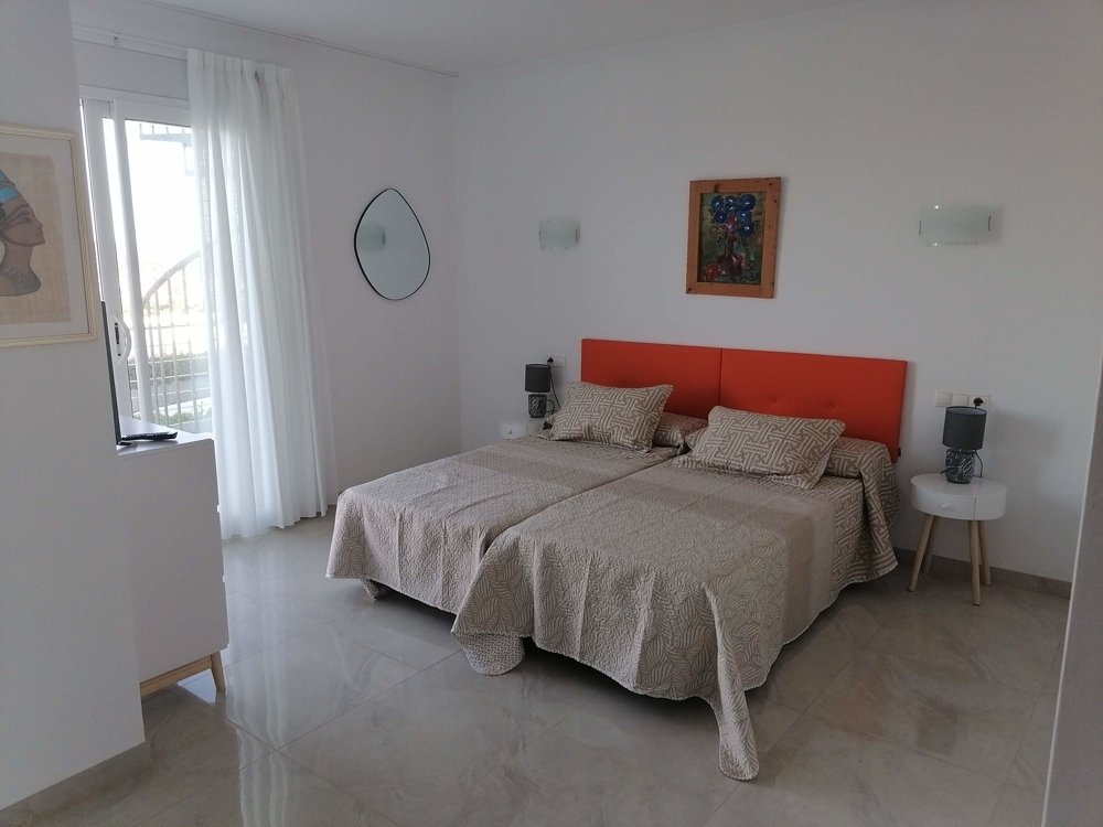 Huvila Santa Ponsa, Mallorca, Espanja 4 makuuhuonetta, 400 m2 No. 103833