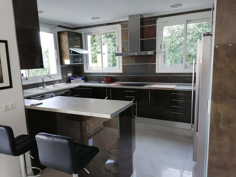 Huvila Santa Ponsa, Mallorca, Espanja 4 makuuhuonetta, 400 m2 No. 103833