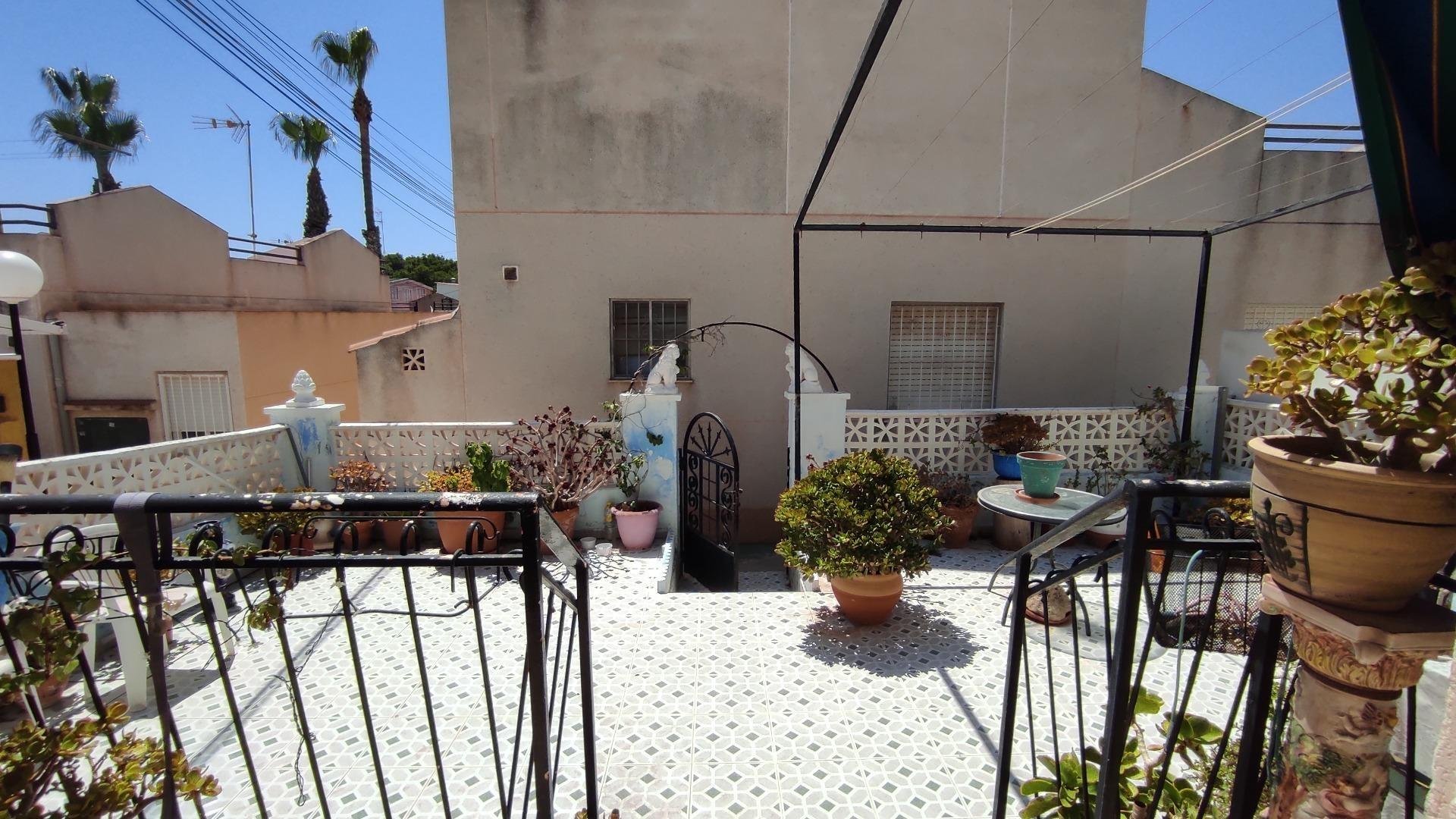 Bungalow i Los Balcones, Alicante, Spanien 2 sovrum, 55 kvm. Nr. 195417
