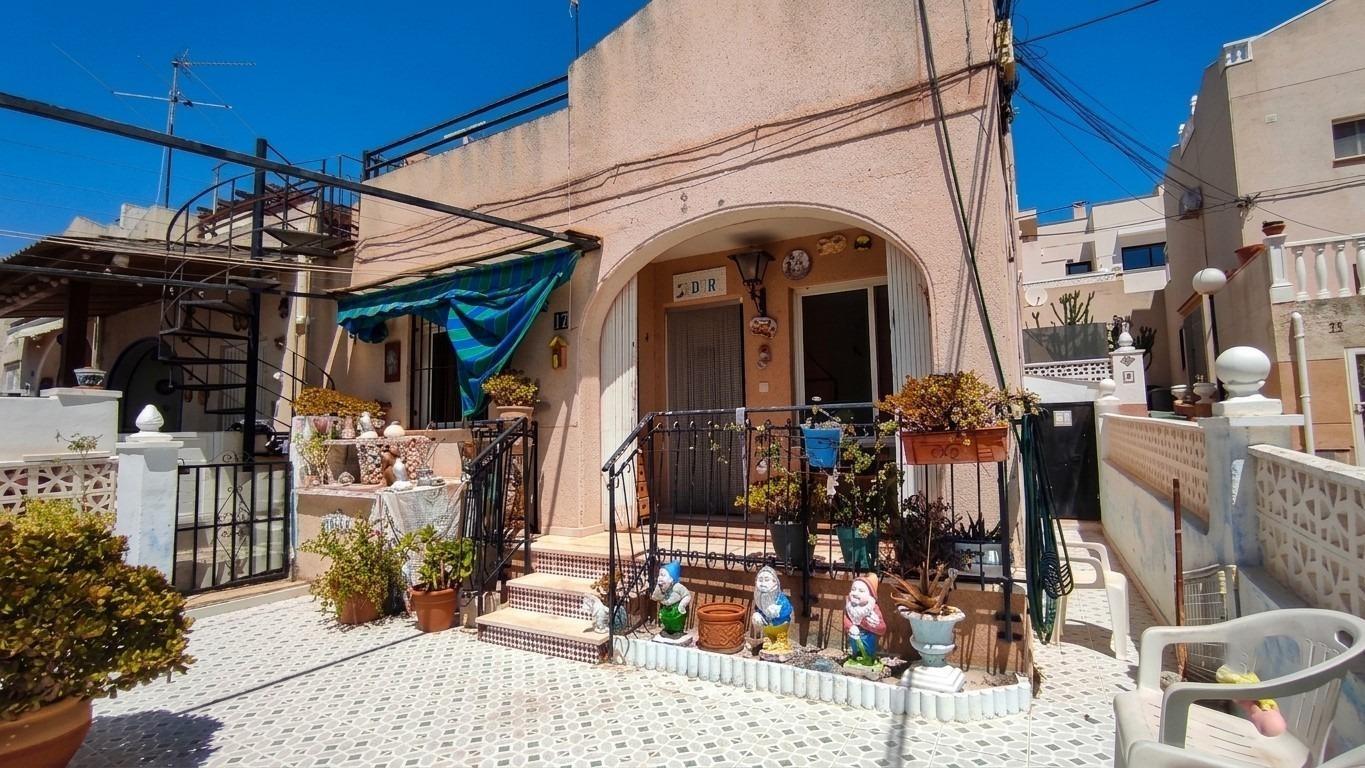 Bungalow i Los Balcones, Alicante, Spanien 2 sovrum, 55 kvm. Nr. 195417