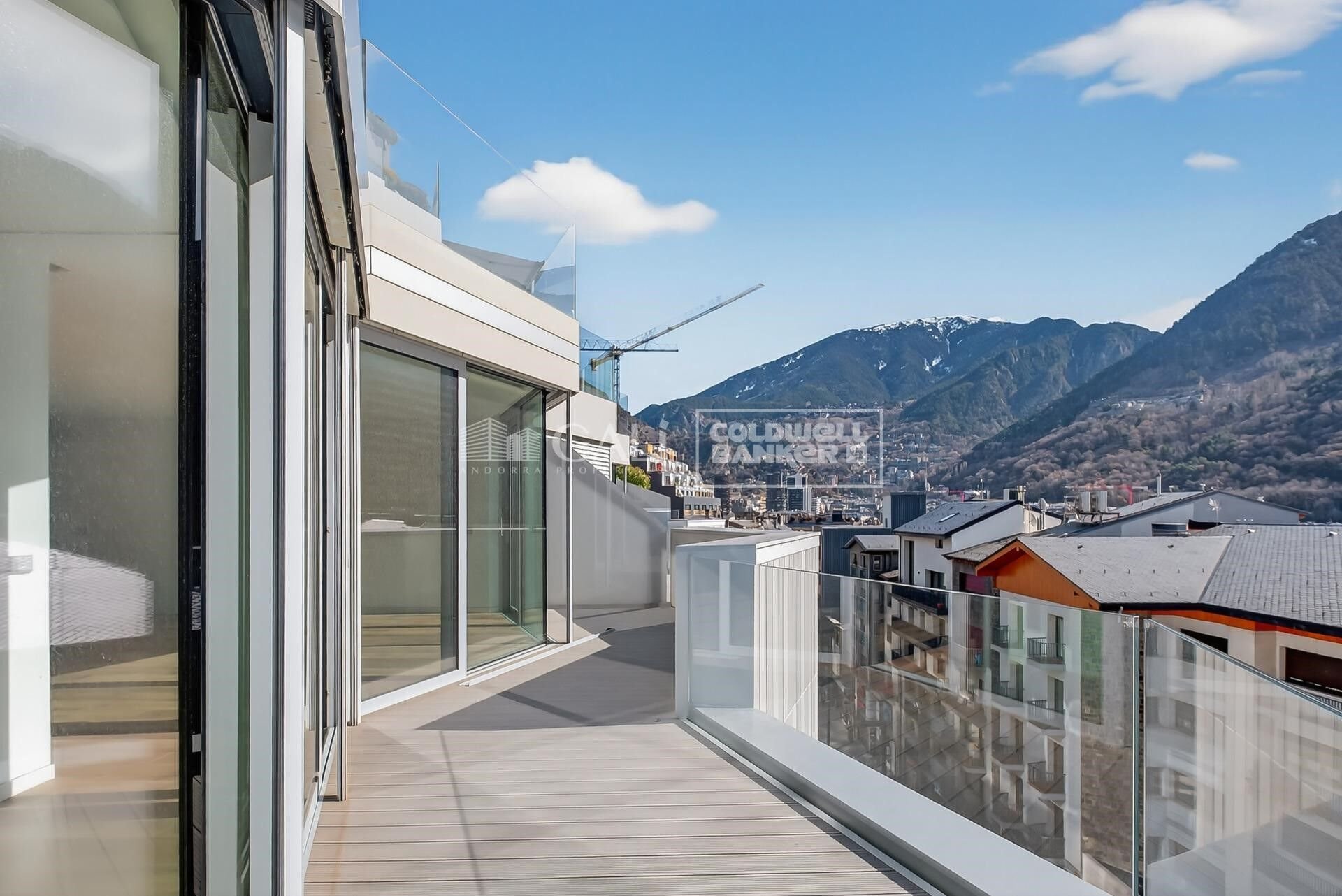 Dzīvoklis Principado De Andorra (Ninguna Poblacion Tiene C.P.), Lleida, Spānijā 3 istabas, 208 m2 Nr. 156806