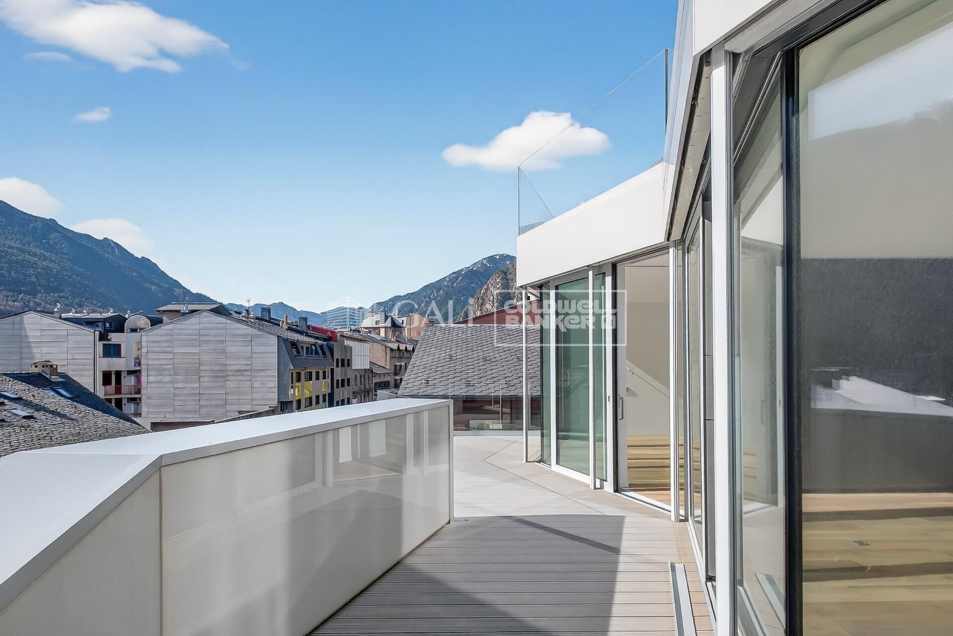 Dzīvoklis Principado De Andorra (Ninguna Poblacion Tiene C.P.), Lleida, Spānijā 3 istabas, 208 m2 Nr. 156806