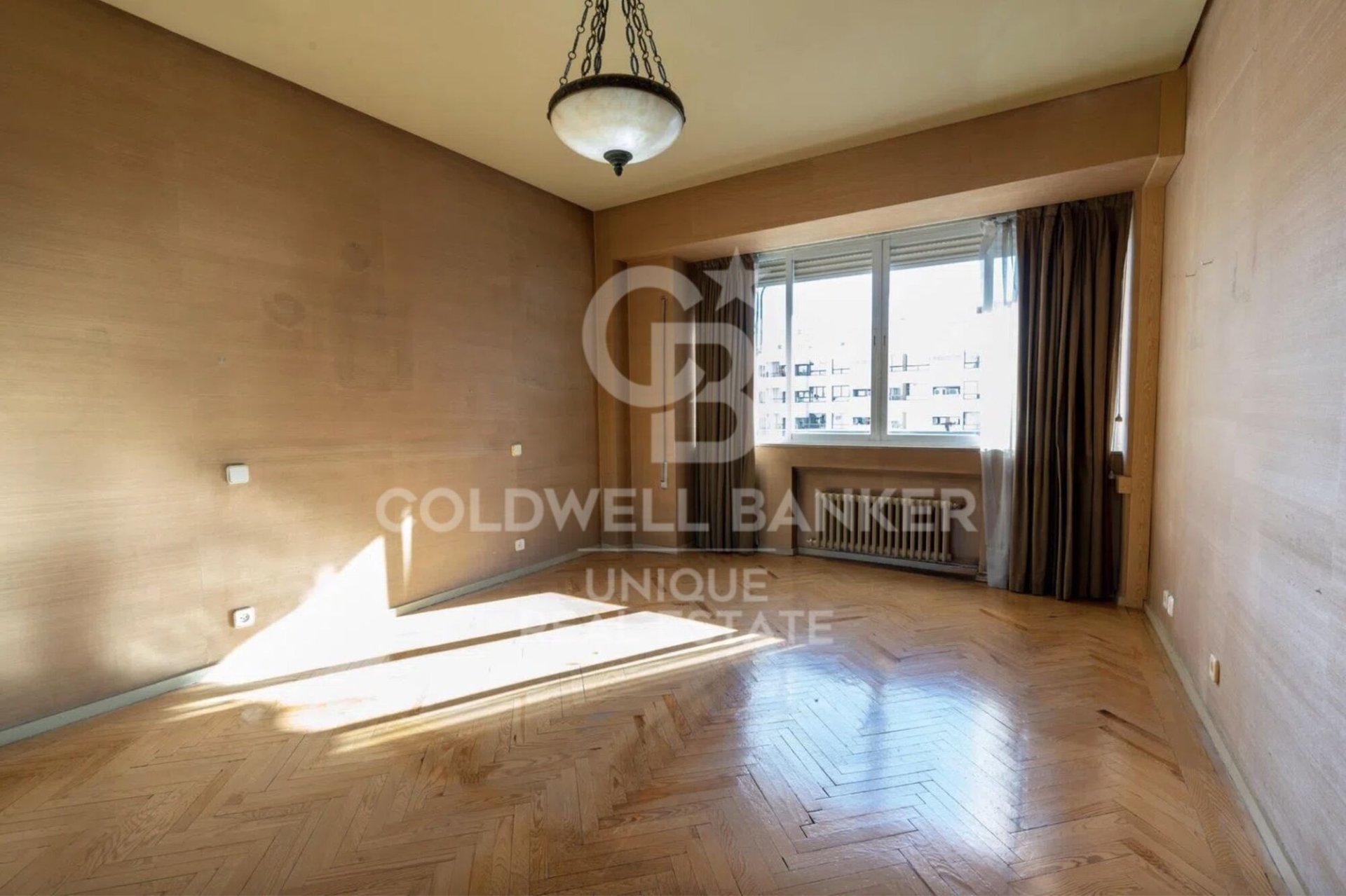 Квартира в Мадрид, Испания 4 спальни, 260м2 №156807