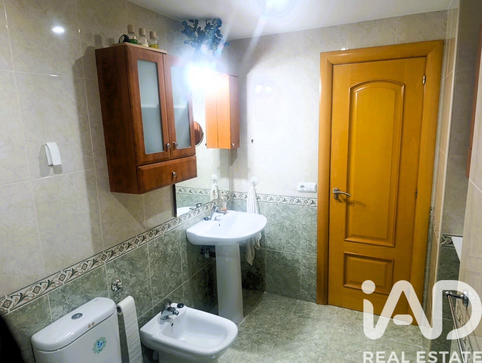 Lägenhet i Zaragoza, Spanien 3 sovrum, 94 kvm. Nr. 173051