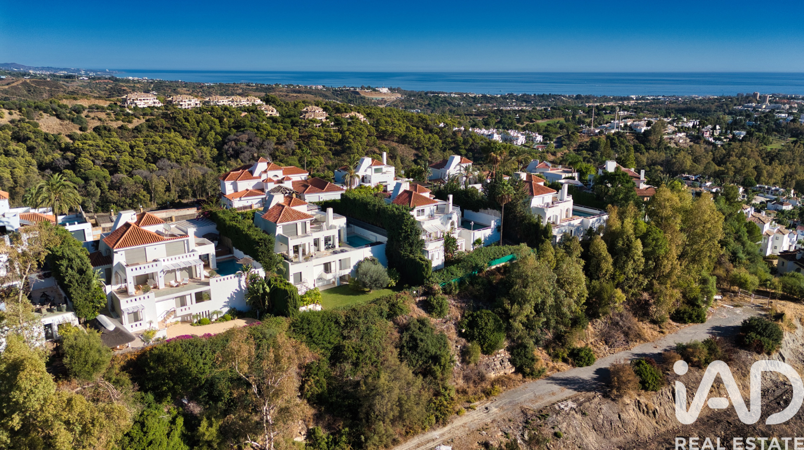 Casa a Marbella, Malaga, Spagna 5 camere da letto, 466 mq. N° 173053