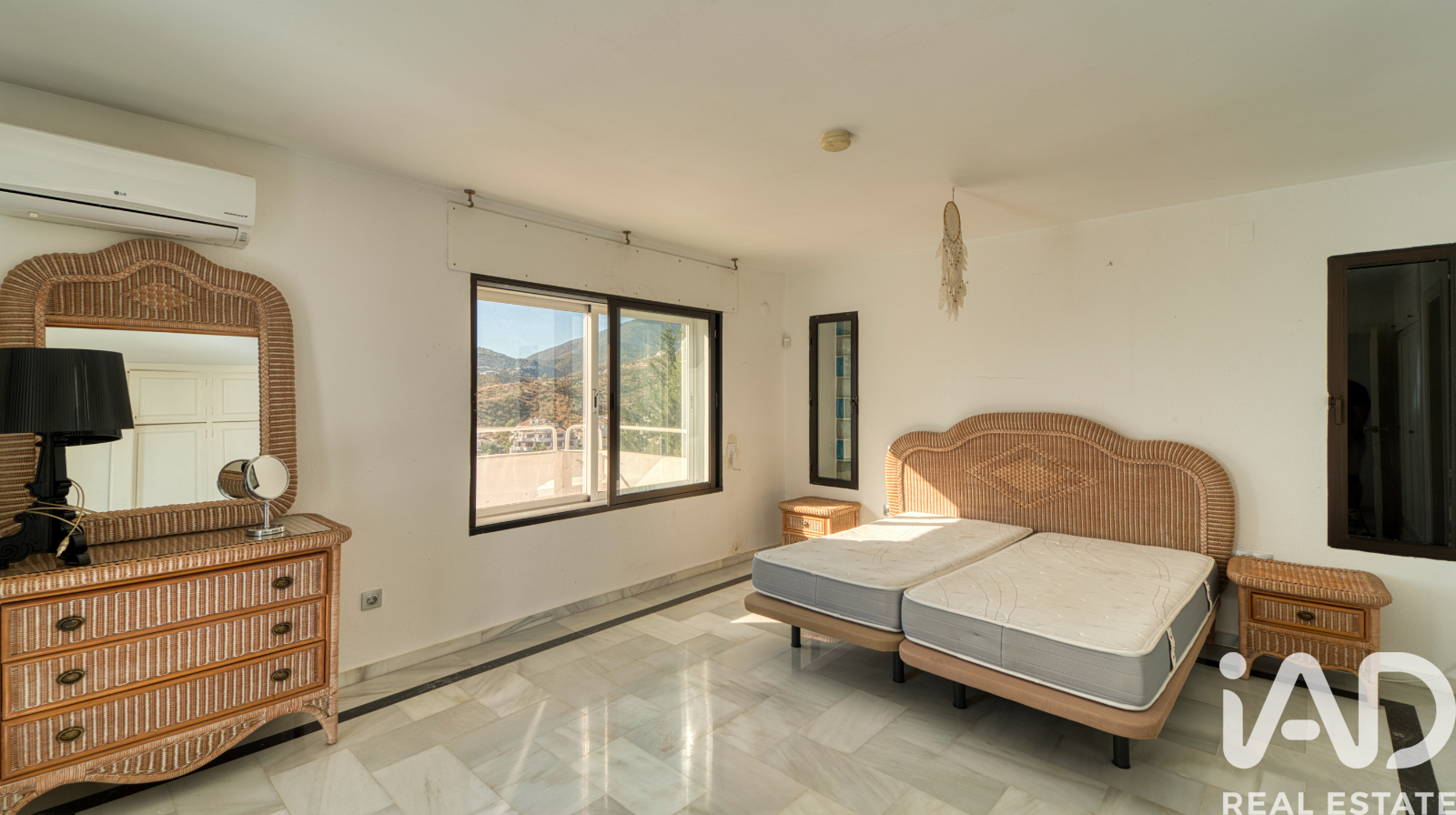 Casa a Marbella, Malaga, Spagna 5 camere da letto, 466 mq. N° 173053