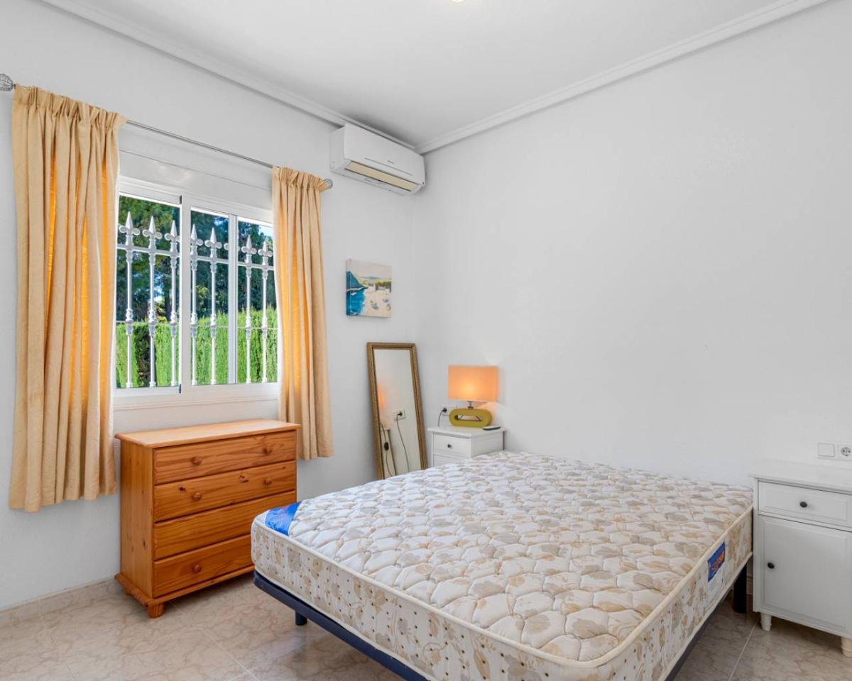 Villa i Ciudad Quesada, Alicante, Spanien 5 sovrum, 211 kvm. Nr. 149132
