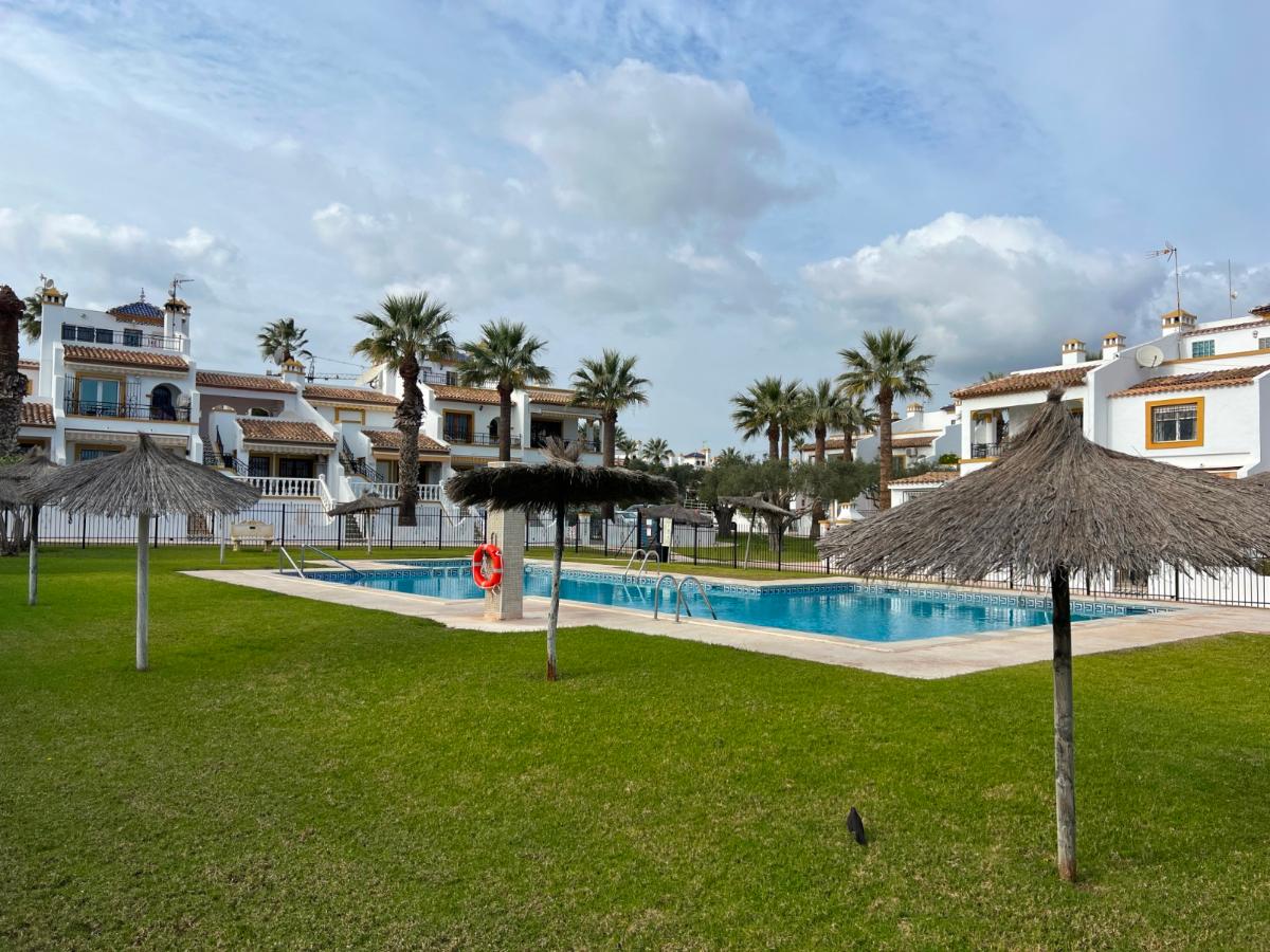 Māja Alicante, Spānijā 3 istabas, 110 m2 Nr. 149138
