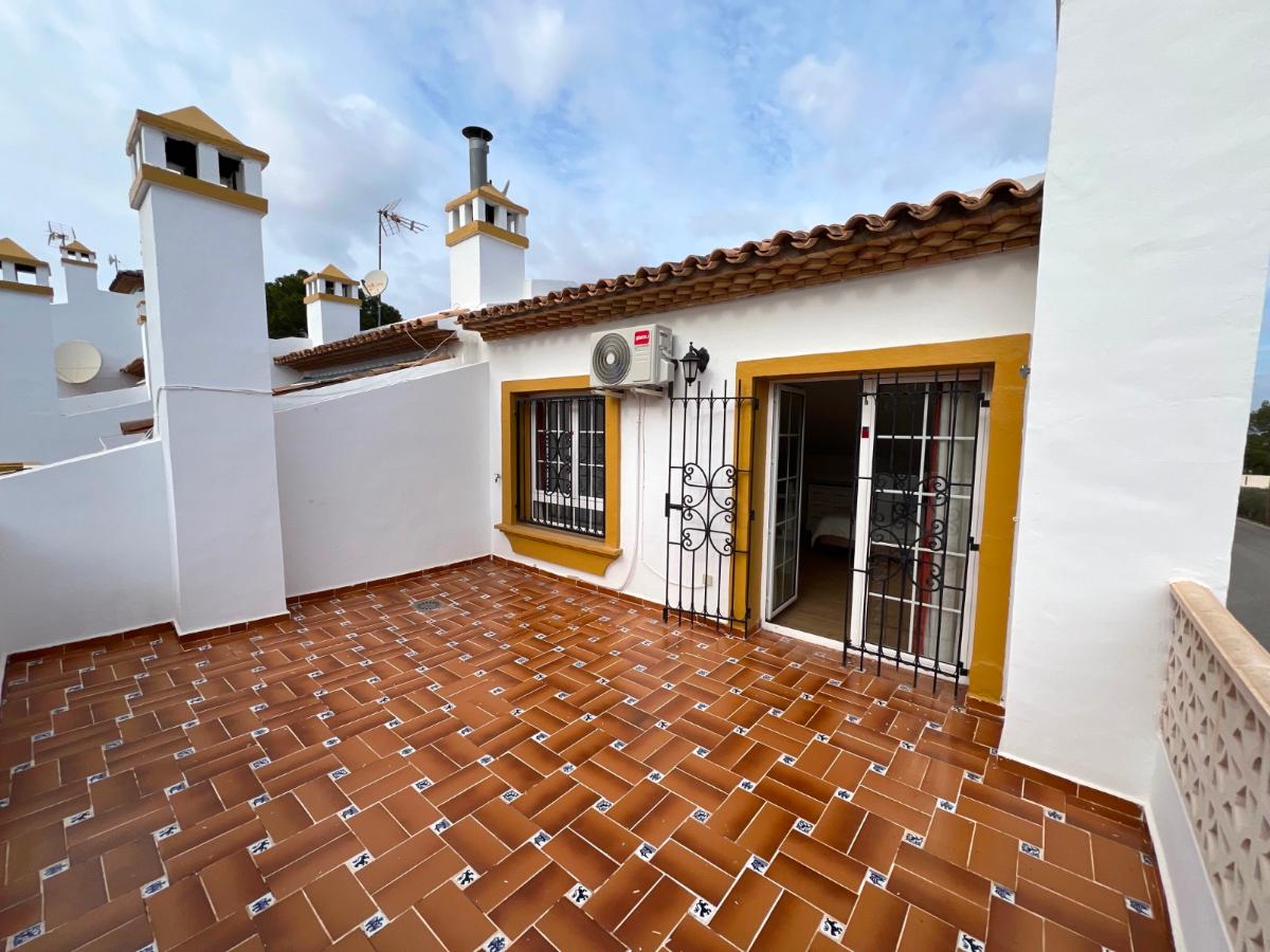 Māja Alicante, Spānijā 3 istabas, 110 m2 Nr. 149138