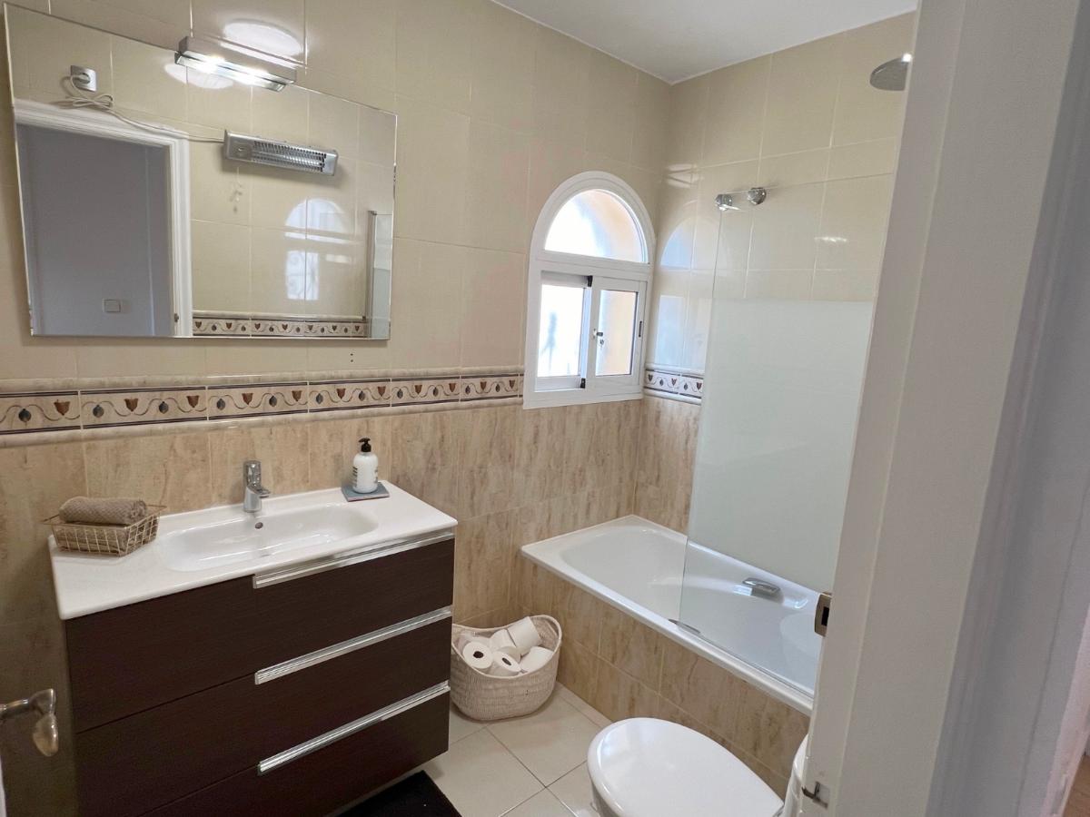 Māja Alicante, Spānijā 3 istabas, 110 m2 Nr. 149138