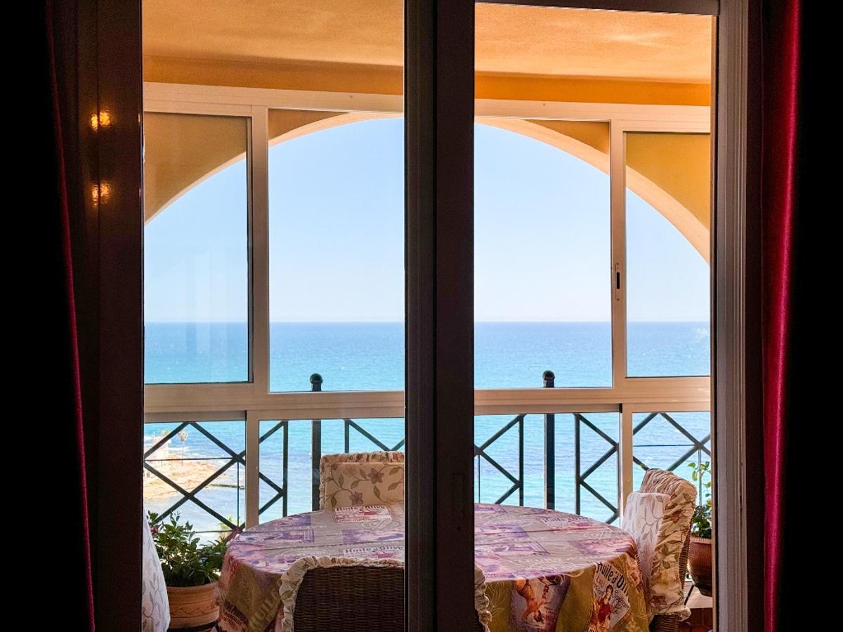 Appartamento a Torrevieja, Alicante, Spagna 3 camere da letto, 80 mq. N° 149136
