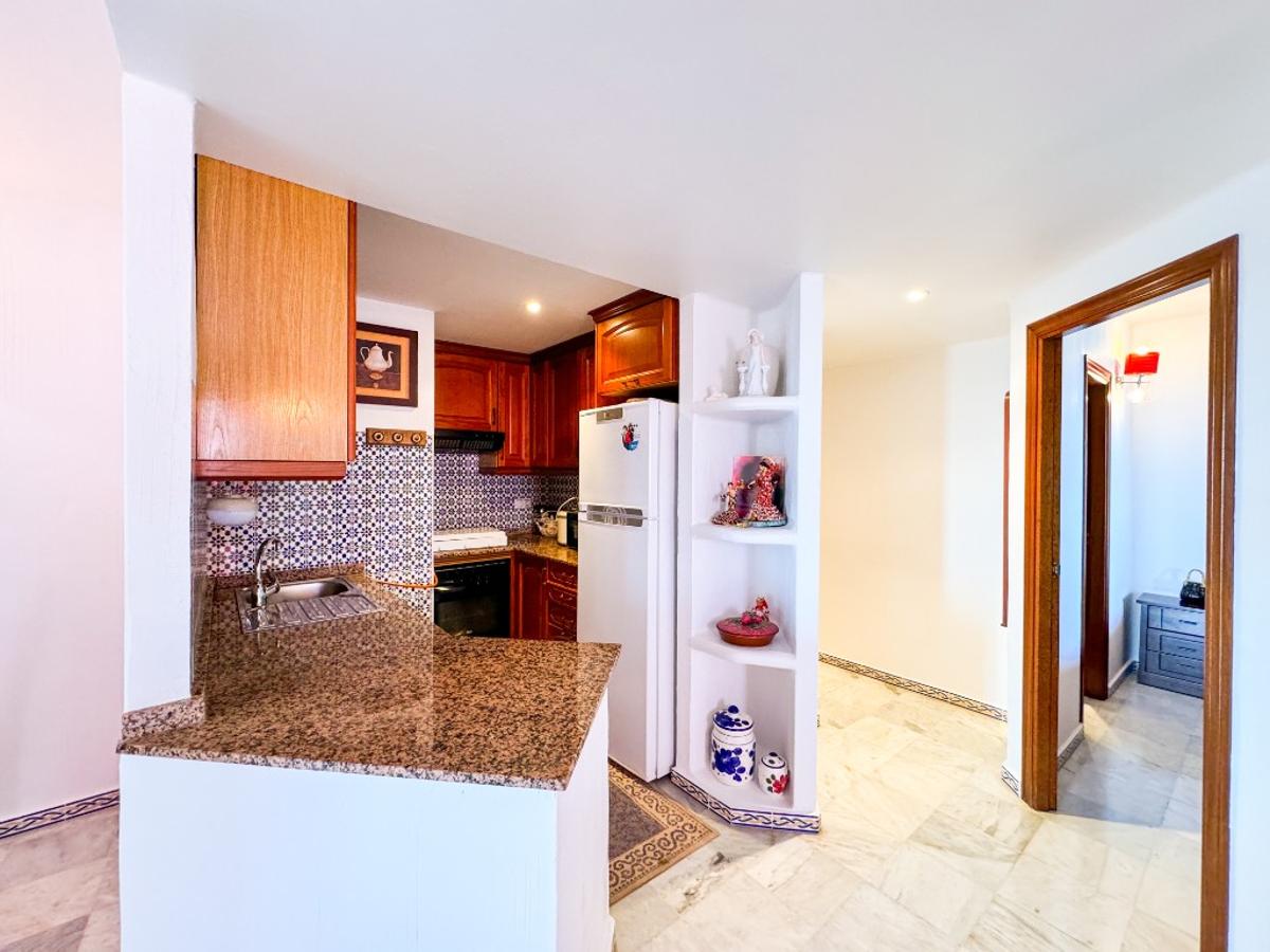 Appartamento a Torrevieja, Alicante, Spagna 3 camere da letto, 80 mq. N° 149136