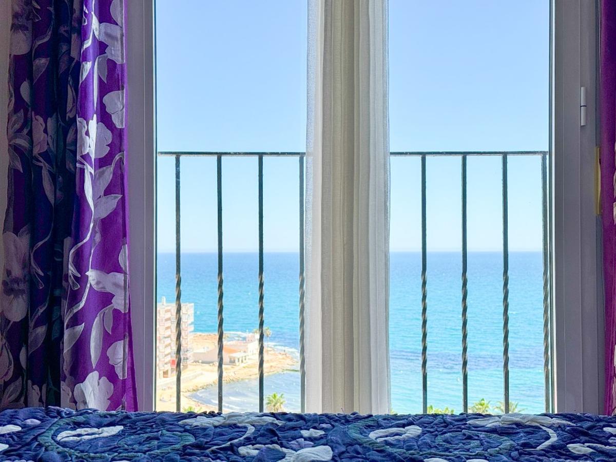 Appartamento a Torrevieja, Alicante, Spagna 3 camere da letto, 80 mq. N° 149136