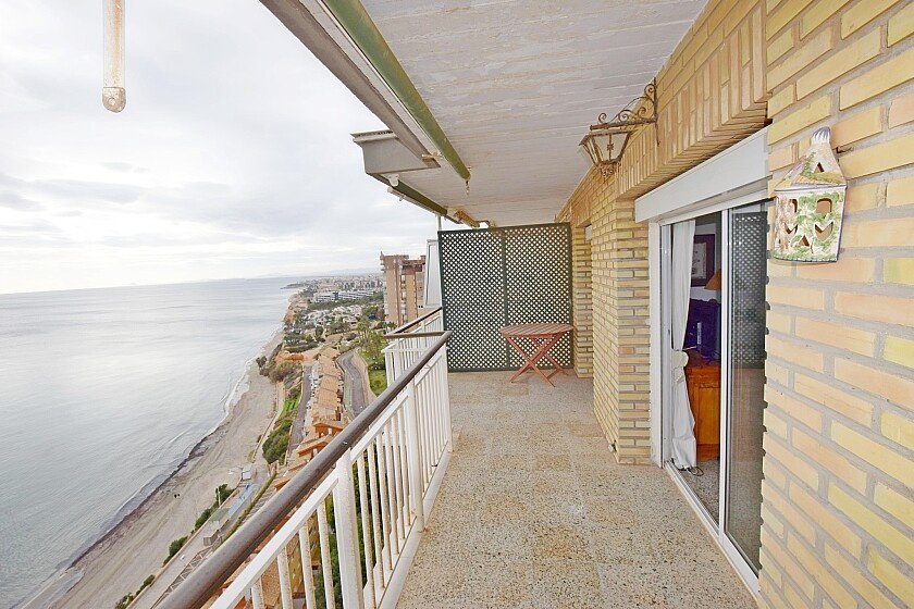 Apartment à Dehesa De Campoamor, Alicante, Espagne 4 chambres, 135 m2 No. 111183