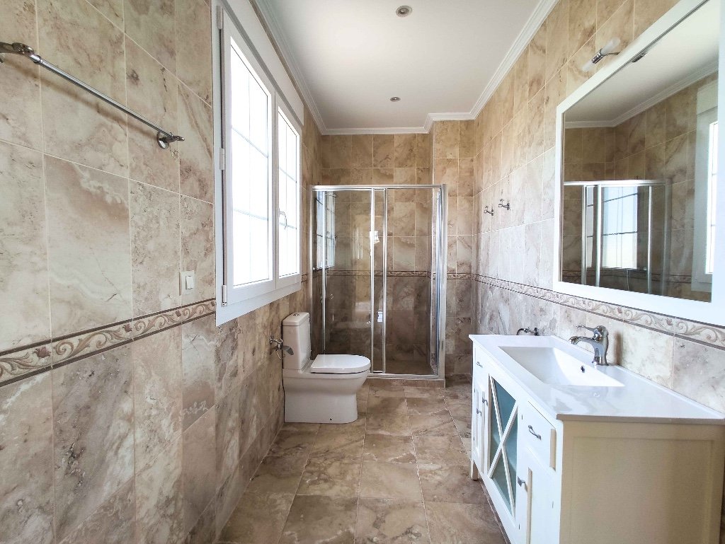 Villa a Cabo Roig, Alicante, Spagna 6 camere da letto, 500 mq. N° 149188