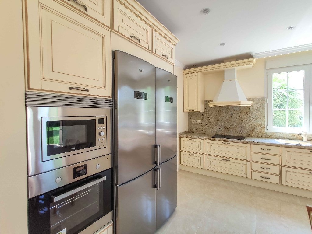 Villa a Cabo Roig, Alicante, Spagna 6 camere da letto, 500 mq. N° 149188