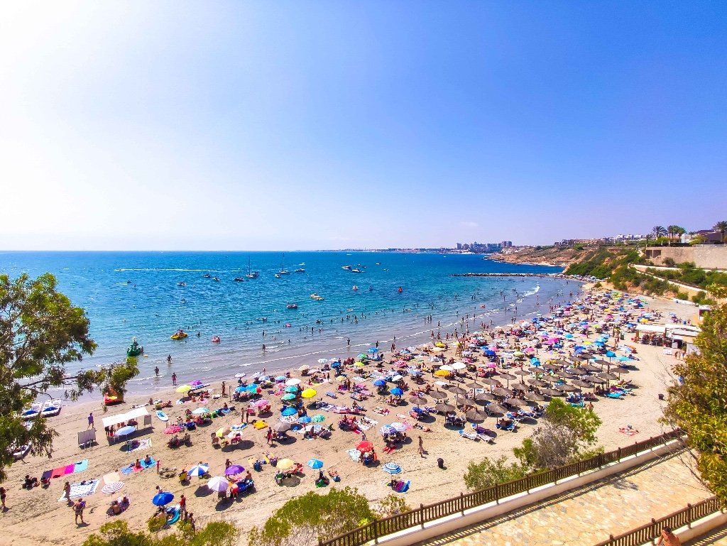 Villa a Cabo Roig, Alicante, Spagna 6 camere da letto, 500 mq. N° 149188