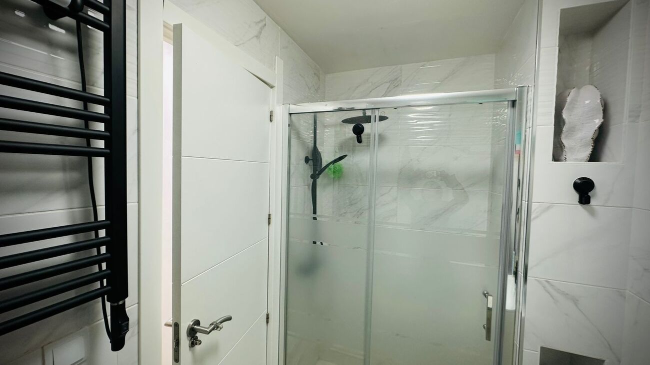 Apartamento en Alicante, España 3 dormitorios, 89 m2 No. 184454