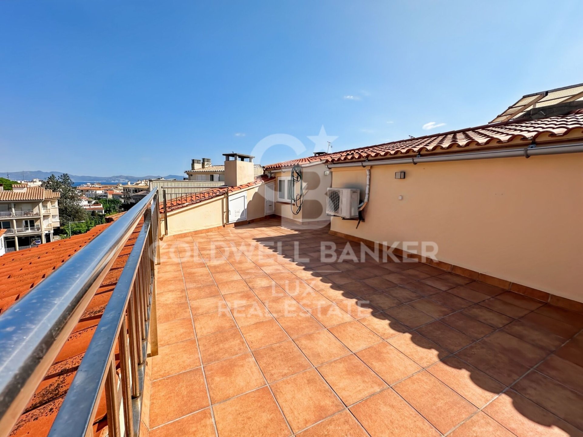 Bliźniak w L'Escala, Girona, Hiszpania 4 sypialnie, 118 mkw. nr 157905