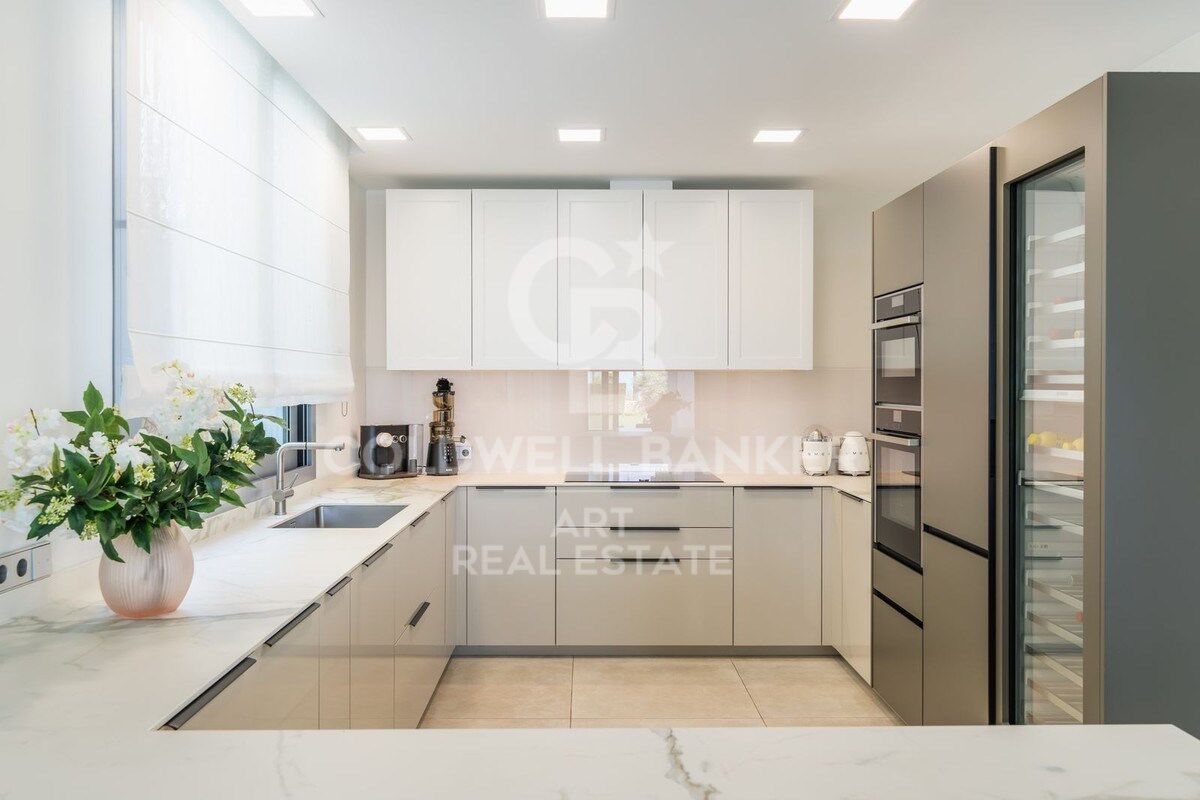 Villa Marbella, Malaga, Spānijā 5 istabas, 592 m2 Nr. 157900